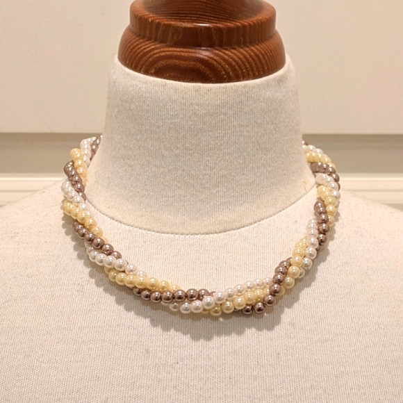 90s Three Strand Twist Faux Pearl Adjustable Length Choker Necklace - Picture 1 of 6